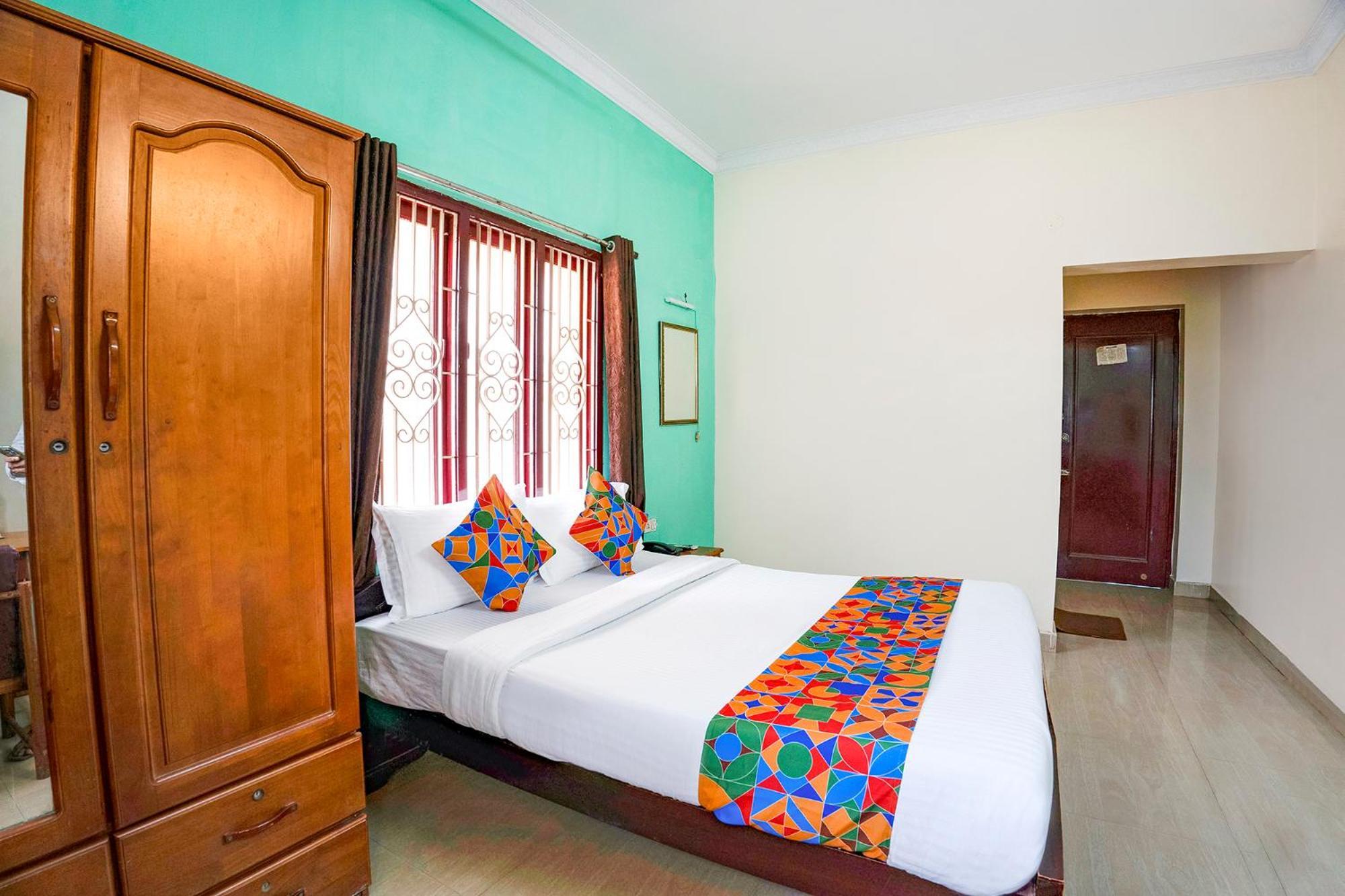Fabhotel Home Tree Service Apartment - T Nagar Ченай Екстериор снимка