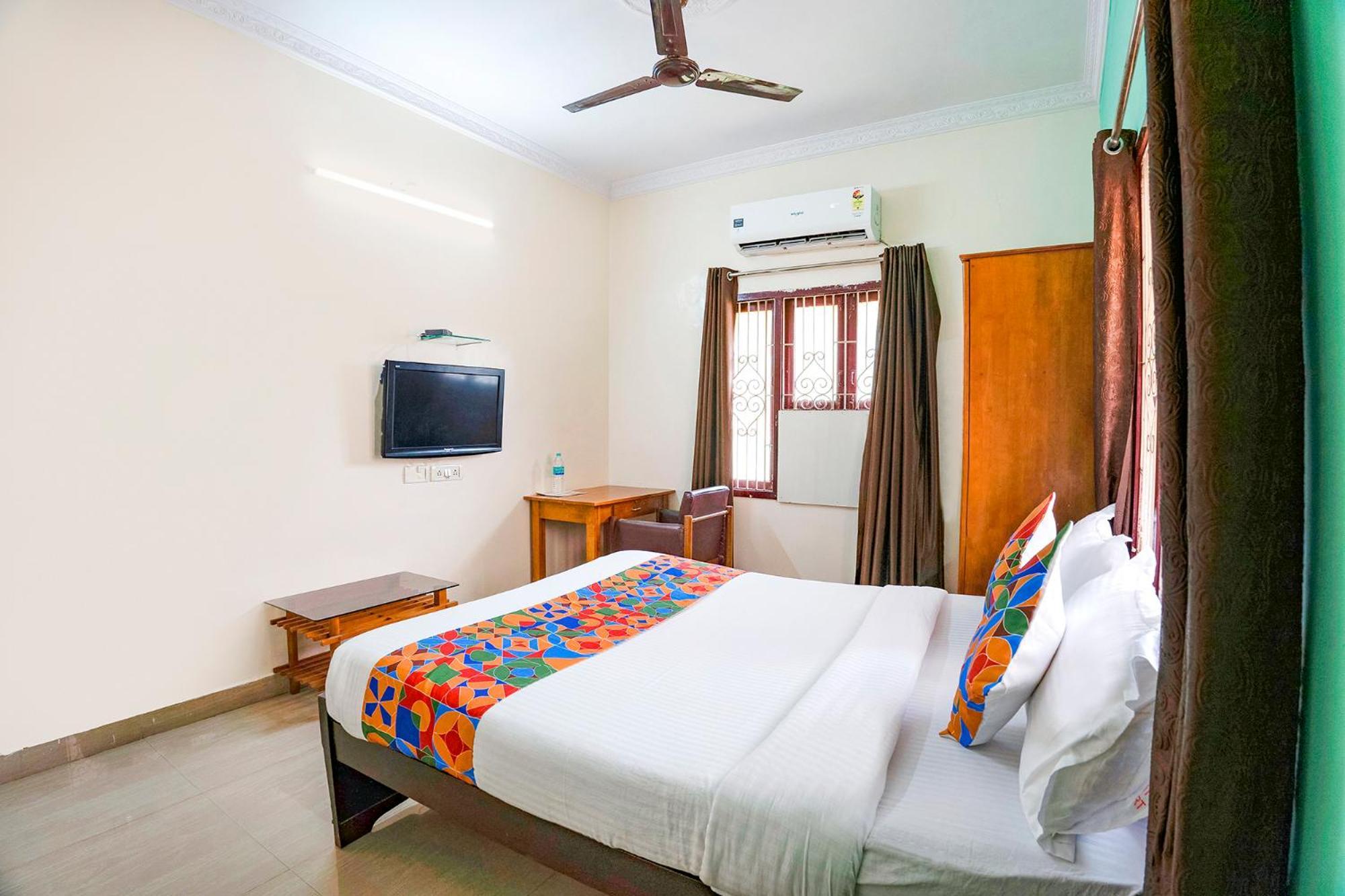 Fabhotel Home Tree Service Apartment - T Nagar Ченай Екстериор снимка