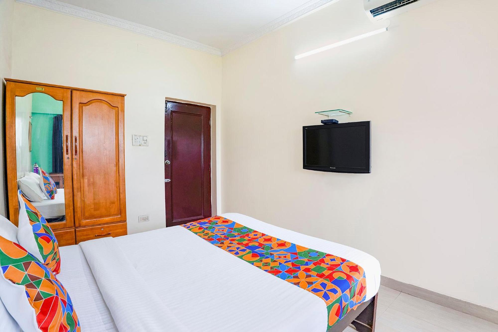 Fabhotel Home Tree Service Apartment - T Nagar Ченай Екстериор снимка