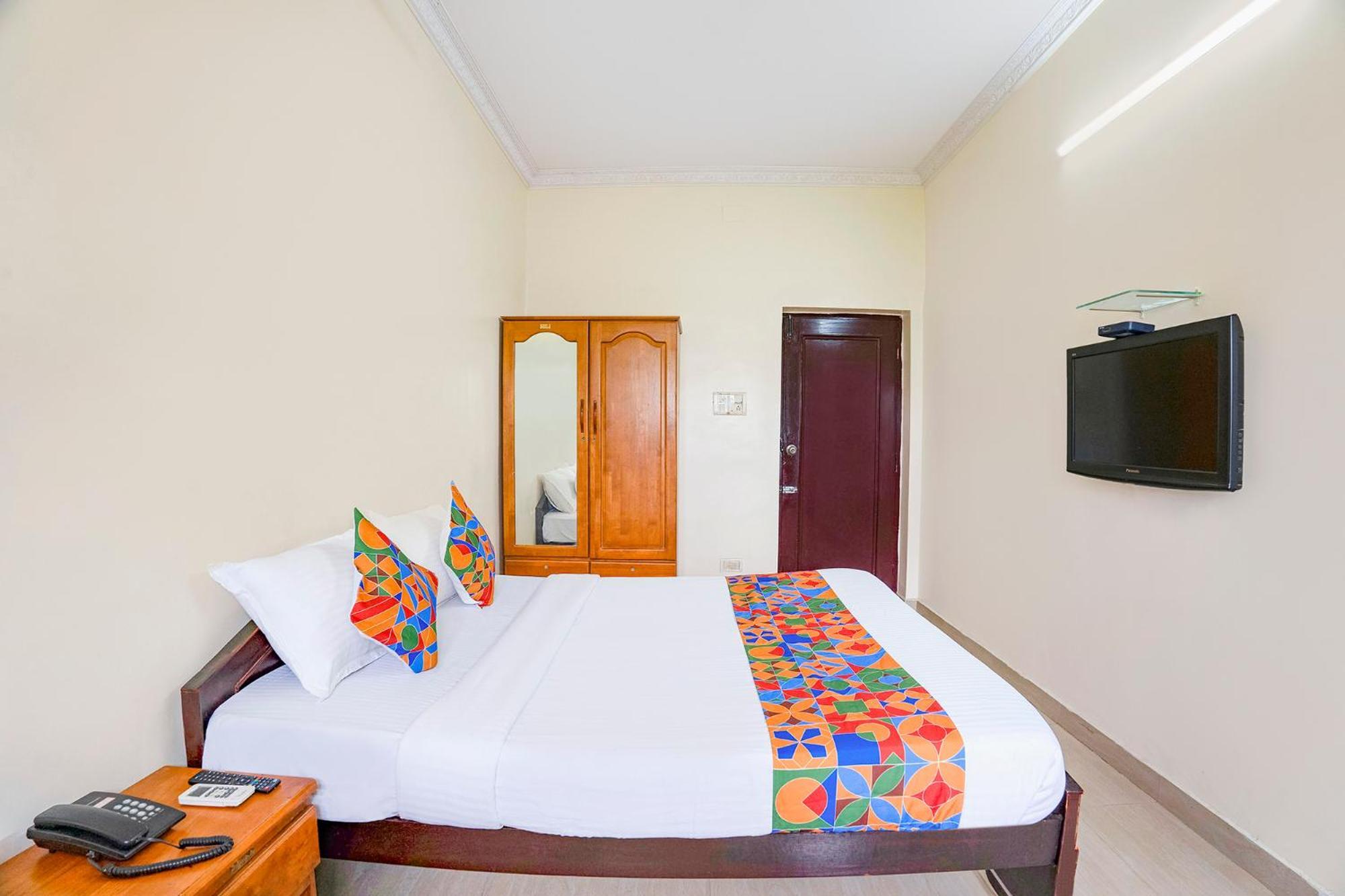 Fabhotel Home Tree Service Apartment - T Nagar Ченай Екстериор снимка